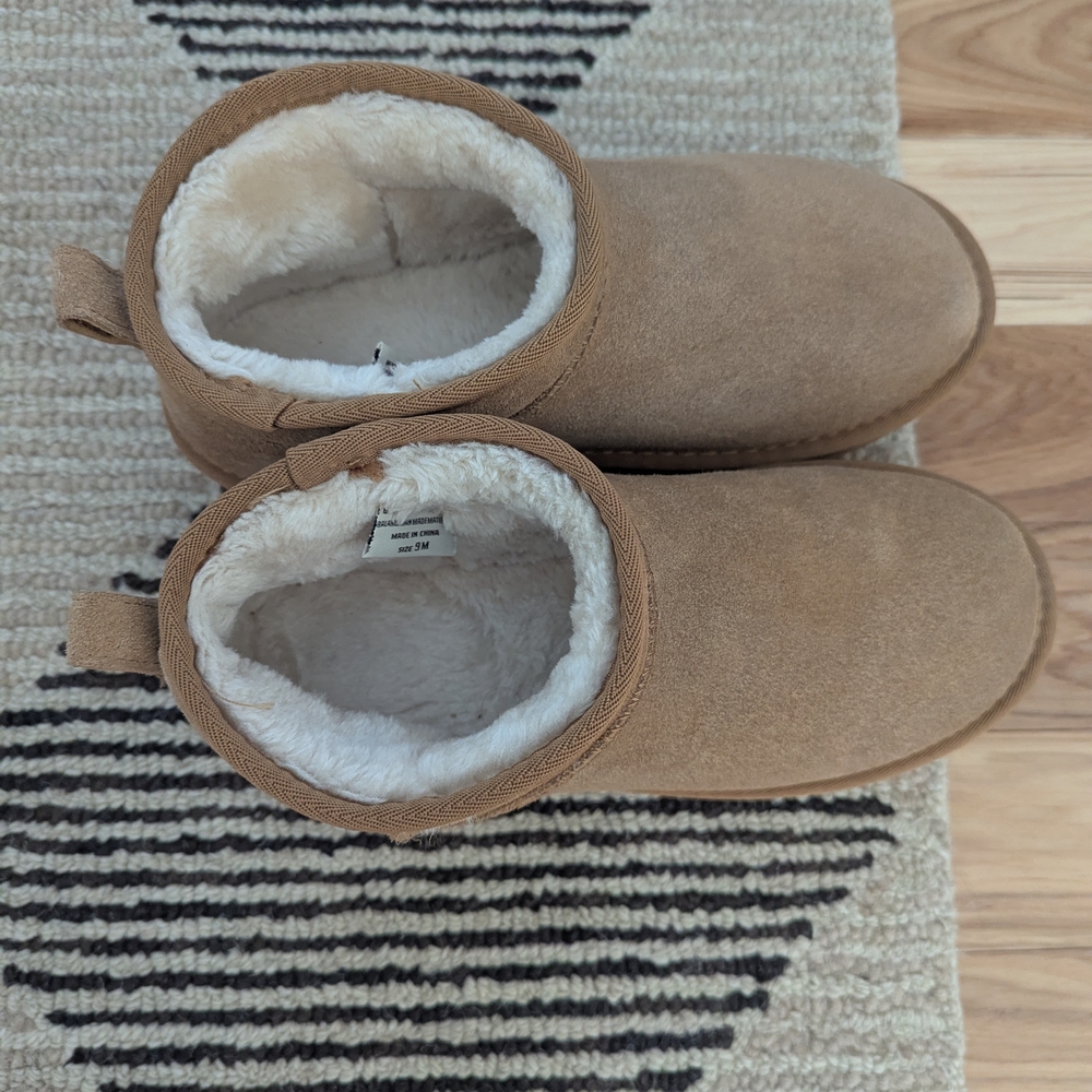 Women's Tan Ankle Boots - Picture 3 of 6